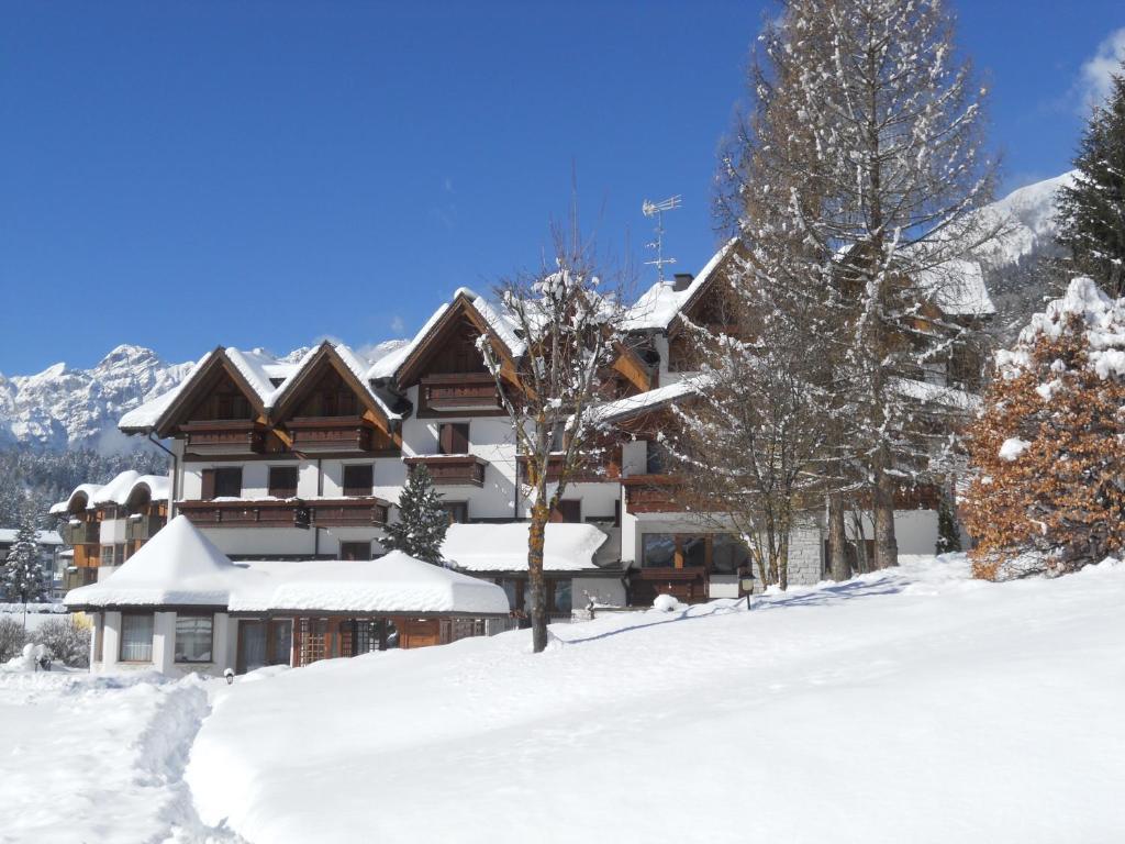 Il Piccolo Dolomiti Resort Андало Экстерьер фото
